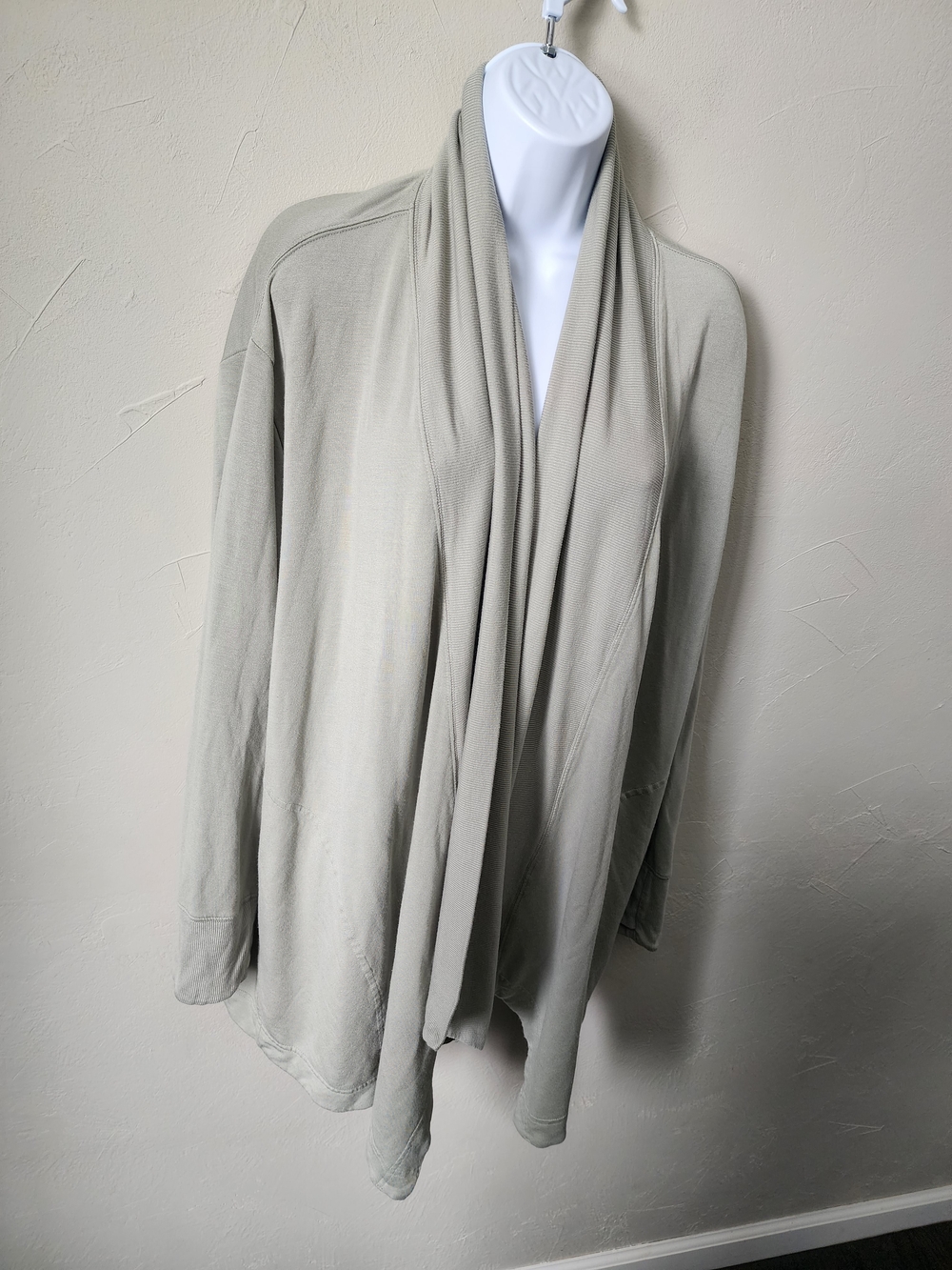 Athleta Sage Green Ribbed Cardigan Size XL